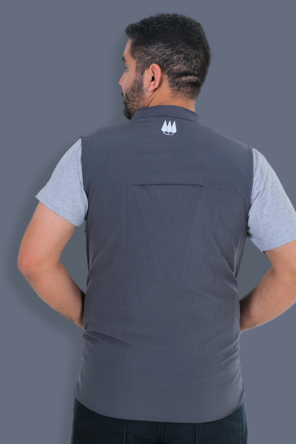 Corbett Men's Utility Vest - Gray