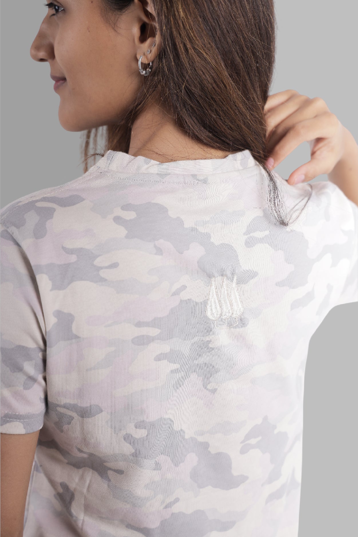 Jhalana Half Sleeves Round Neck Tshirt - Light Camo